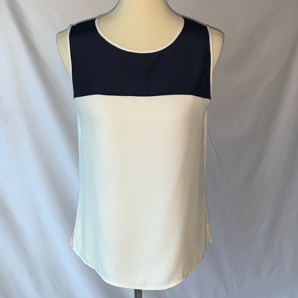 Anne Klein XS Navy and White Sleeveless Top